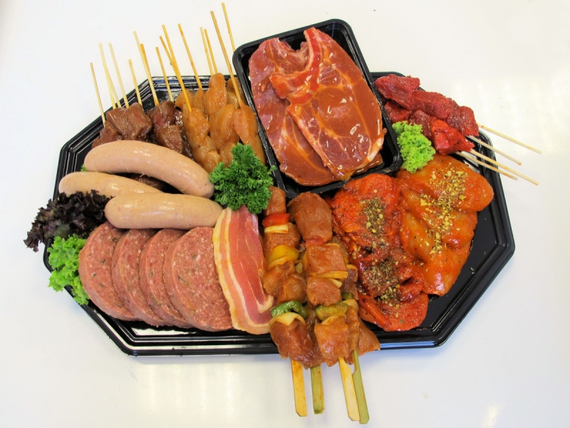 boucherie-BRAS-min_bbq_butcher_shop_supermarket_meal_party-766127